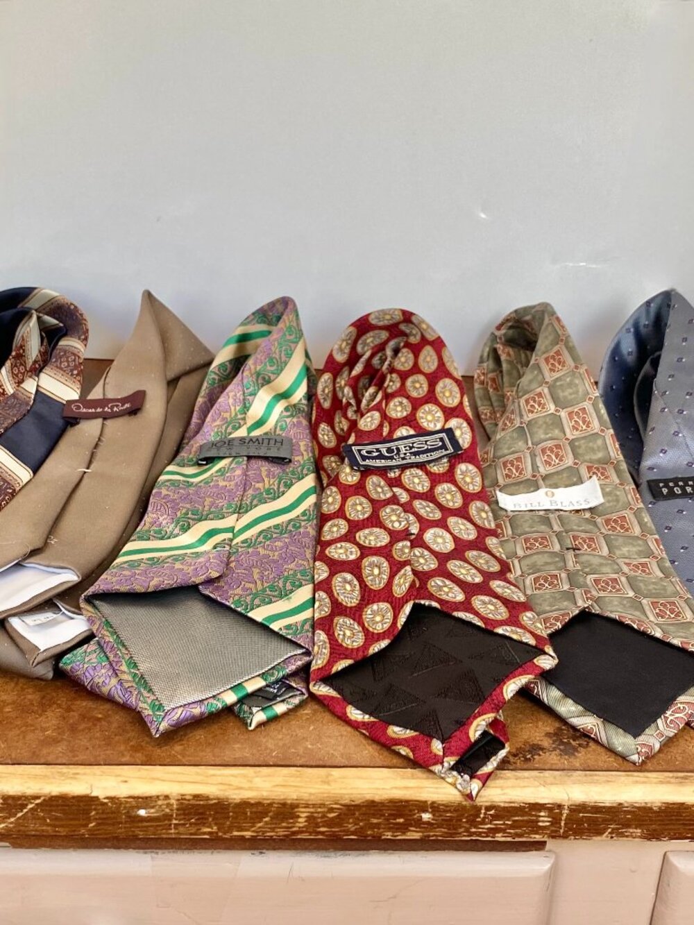LOT Vintage 6 Men’s Ties 100% Silk 70s 80s 90s Guess Oscar de la Renta
